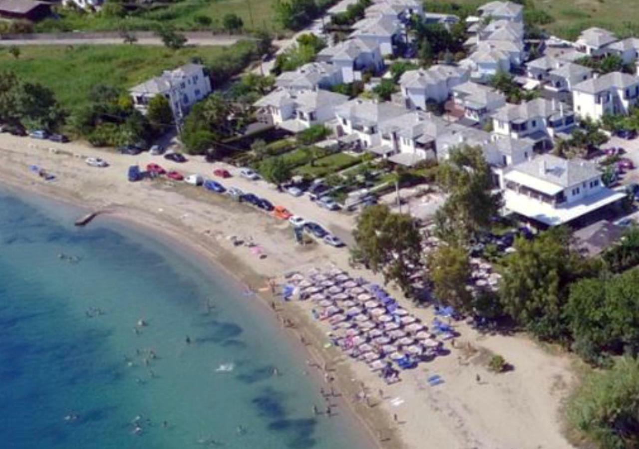 Harmony Seaside Apartments Коропи Экстерьер фото
